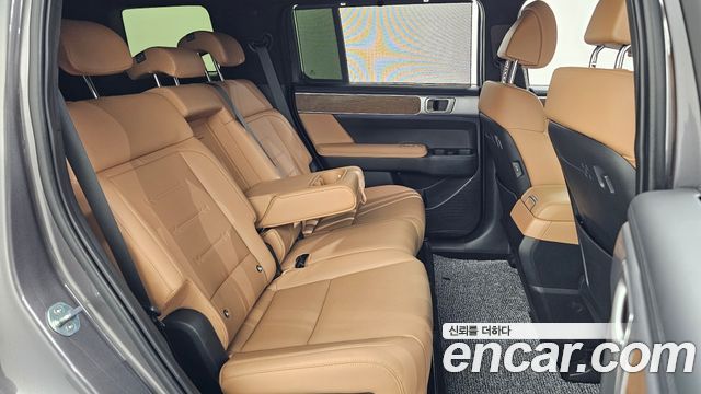 Hyundai Santafe 2024 — photo 18