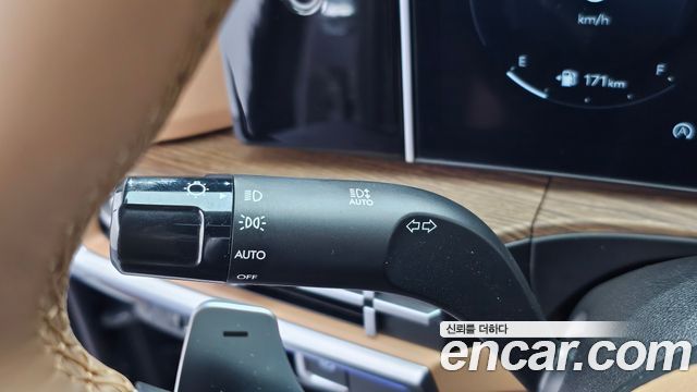 Hyundai Santafe 2024 — photo 29