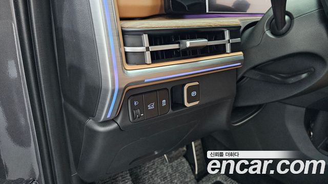 Hyundai Santafe 2024 — photo 32