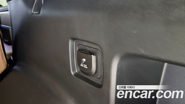 Hyundai Santafe 2024 — photo 33