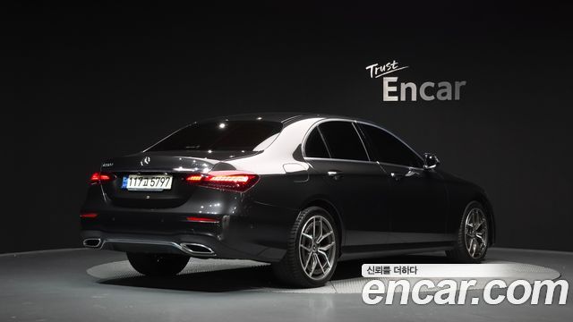 Mercedes-Benz E-Class 2021 — photo 2