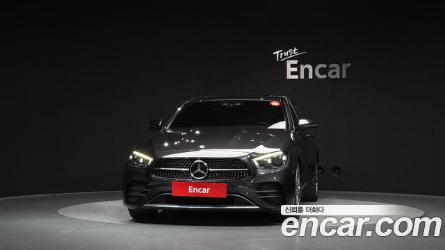 Mercedes-Benz E-Class 2021 — photo 3