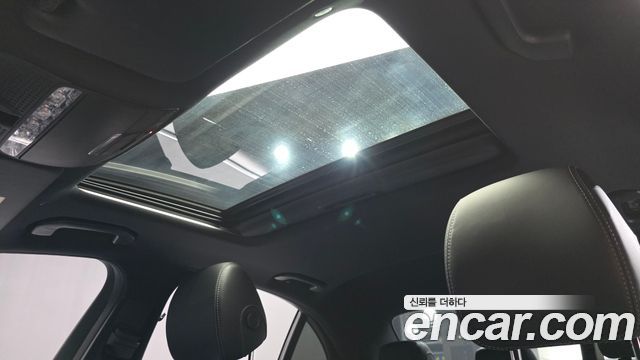 Mercedes-Benz E-Class 2021 — photo 25