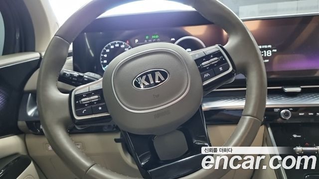 Kia Canival 2021 — photo 7