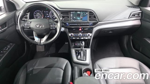 Hyundai AVANTE 2020 — photo 10