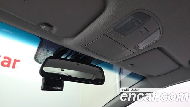 Hyundai AVANTE 2020 — photo 21