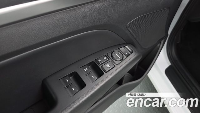 Hyundai AVANTE 2020 — photo 25
