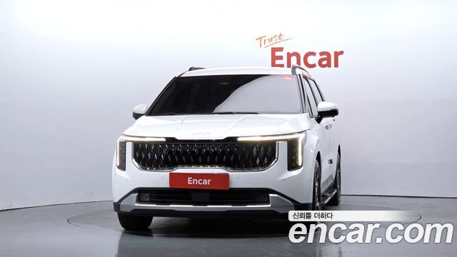 Kia Canival 2025 — photo 3