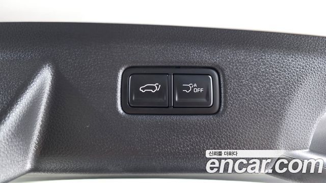 Kia Canival 2025 — photo 23