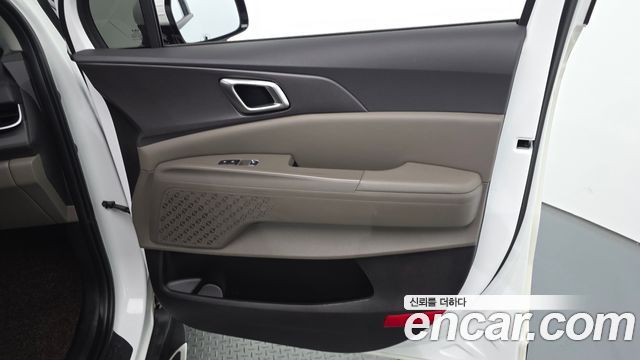 Kia Canival 2025 — photo 15