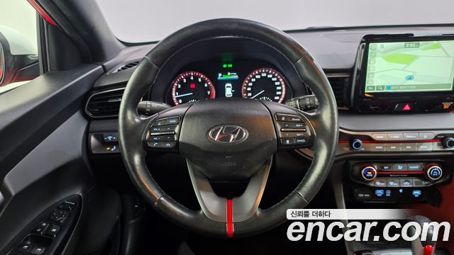 Hyundai Veloster 2018 — photo 19