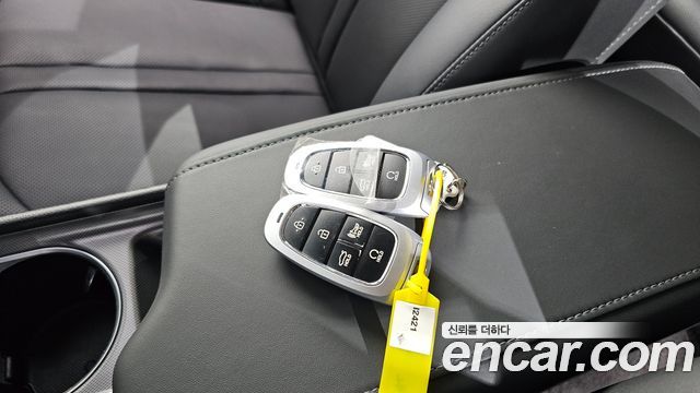 Hyundai Sonata 2023 — photo 35