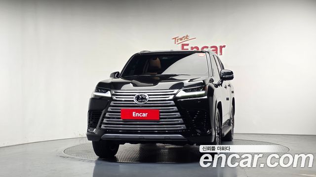 Lexus LX 2026 — photo 3