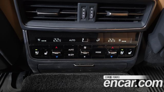 Lexus LX 2026 — photo 17
