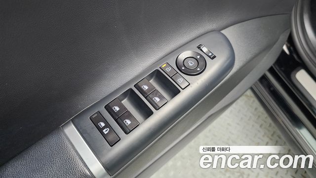 Hyundai Grandeur 2023 — photo 29