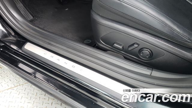 Hyundai Grandeur 2023 — photo 30