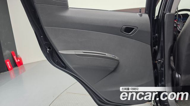 Chevrolet Korea Spark 2014 — photo 15