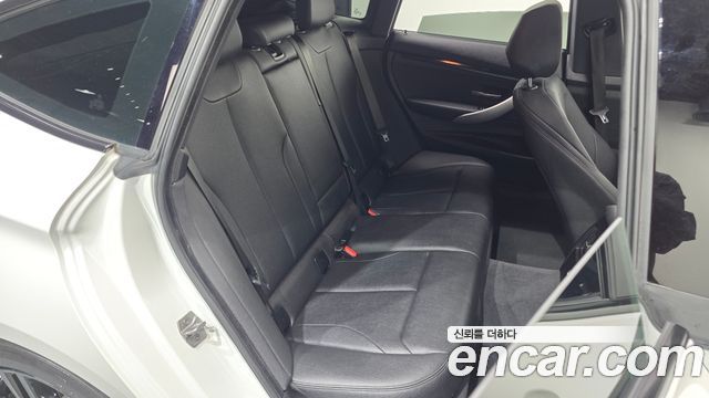 BMW Gran Turismo 2021 — photo 18