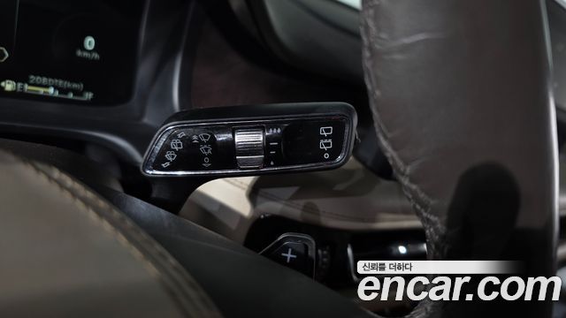 Lincoln Aviator 2022 — photo 30