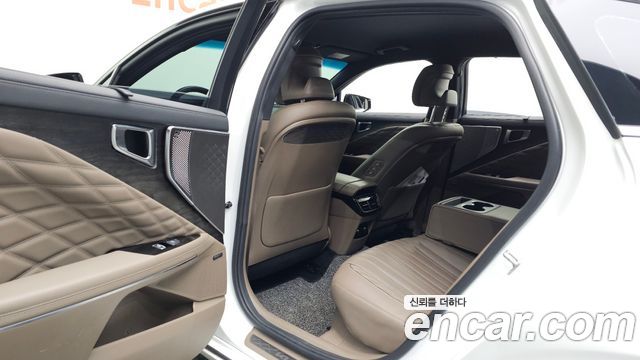 Kia K8 2022 — photo 11