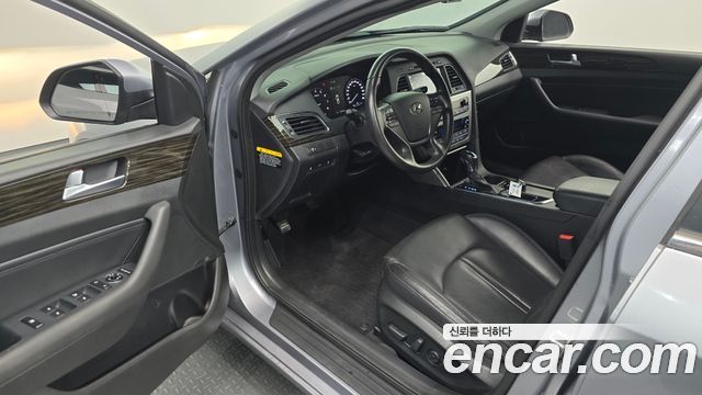 Hyundai Sonata 2017 — photo 13