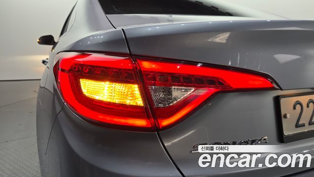 Hyundai Sonata 2017 — photo 9