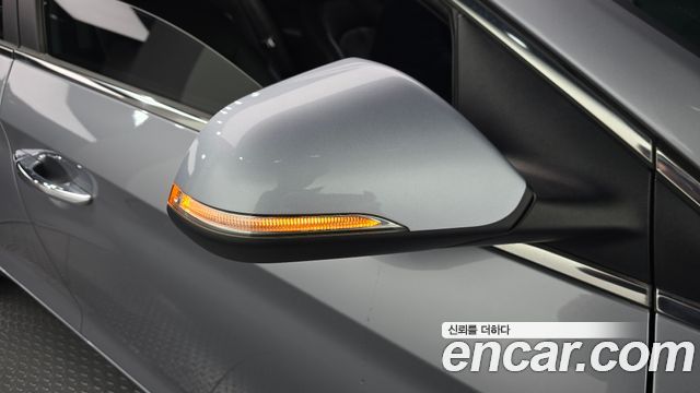 Hyundai Sonata 2017 — photo 31