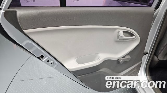 Kia morning 2014 — photo 15