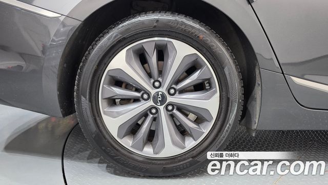 Kia K8 2022 — photo 5