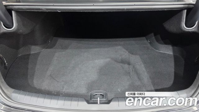 Kia K8 2022 — photo 20