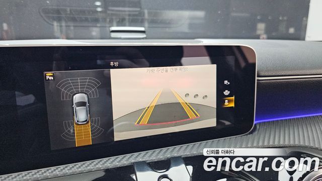 Mercedes-Benz A-Class 2019 — photo 15