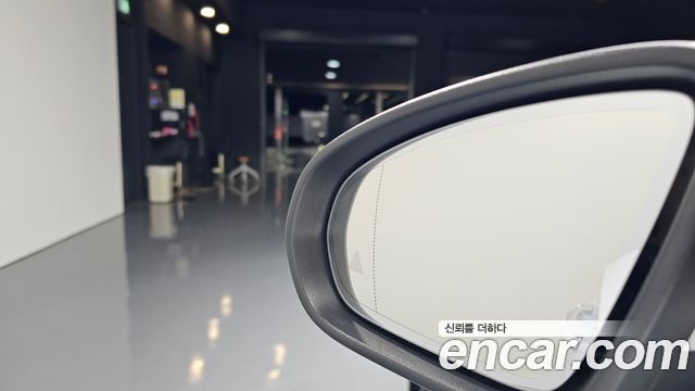 Mercedes-Benz A-Class 2019 — photo 19
