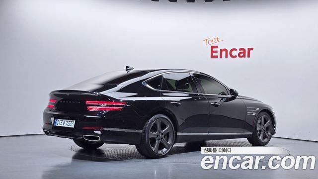 Genesis G80 2023 — photo 2