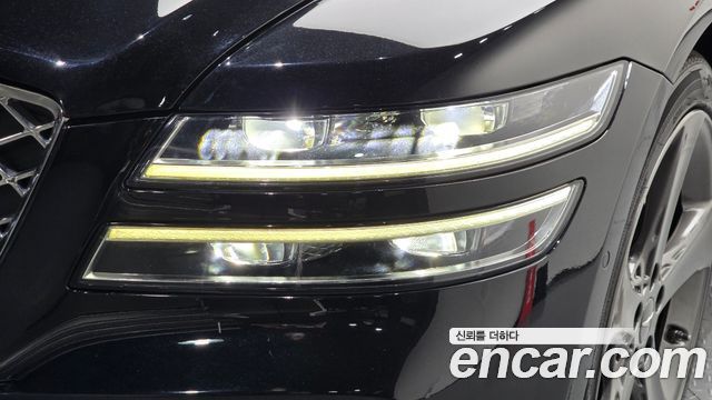 Genesis G80 2023 — photo 8