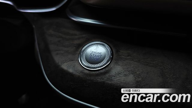 Genesis G80 2023 — photo 27