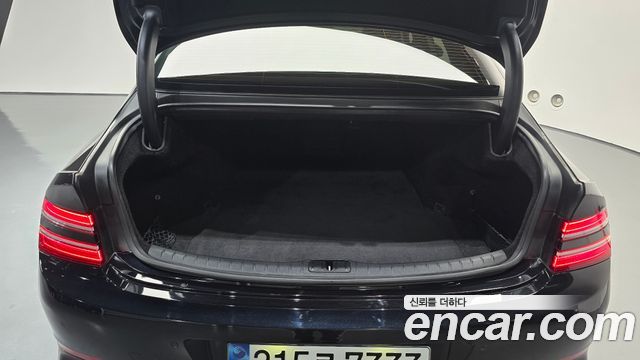 Genesis G80 2023 — photo 35