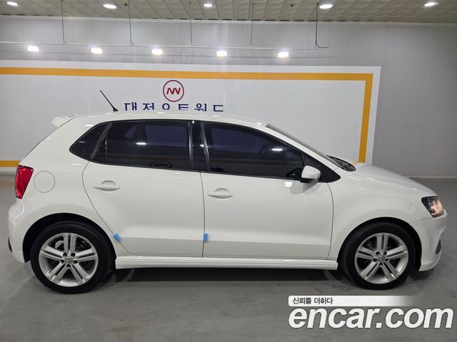 Volkswagen Polo 2014 — photo 5