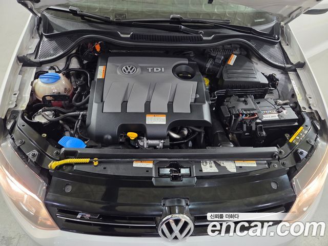 Volkswagen Polo 2014 — photo 18