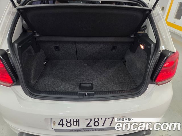 Volkswagen Polo 2014 — photo 20