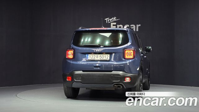 Jeep Renegade 2022 — photo 4