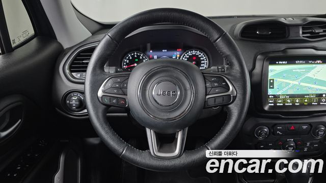 Jeep Renegade 2022 — photo 16