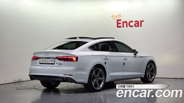 Audi A5 2019 — photo 2