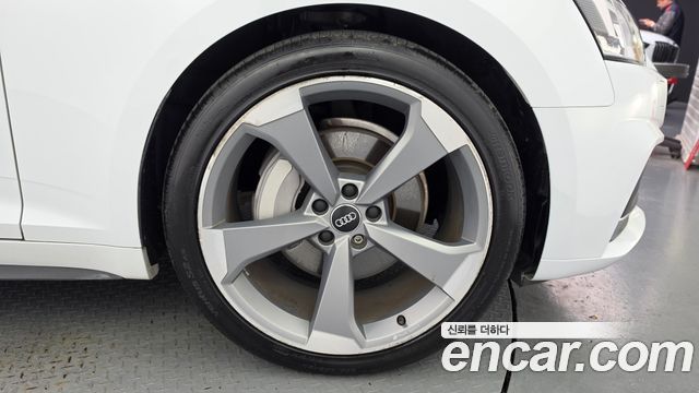 Audi A5 2019 — photo 5