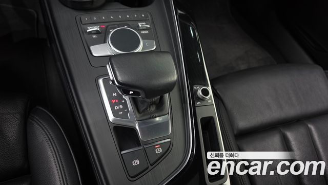 Audi A5 2019 — photo 12