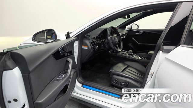 Audi A5 2019 — photo 13