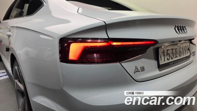 Audi A5 2019 — photo 9