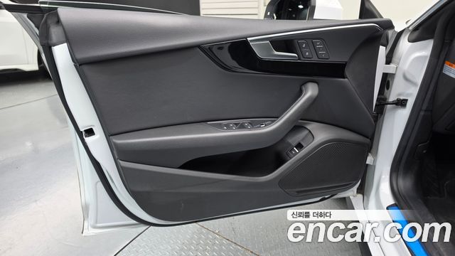 Audi A5 2019 — photo 14