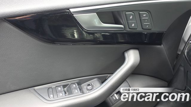 Audi A5 2019 — photo 28