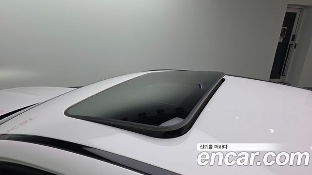 Mercedes-Benz E-Class 2021 — photo 30