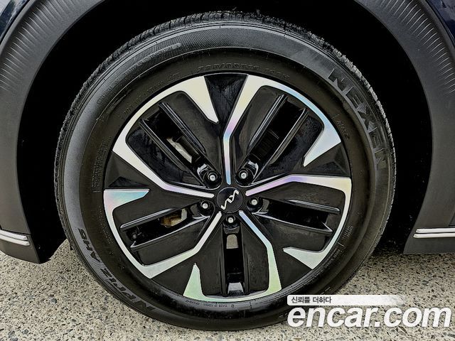 Kia EV6 2022 — photo 7